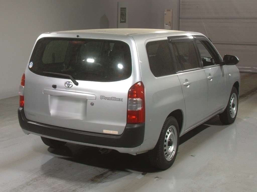 Toyota Probox GL 4WD - фото 2